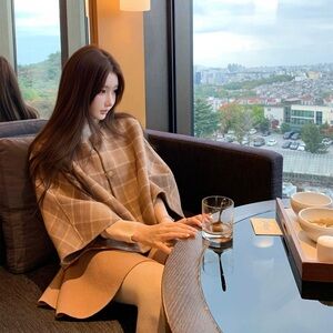 BIGKING 70% Wool Plaid Cape Coat